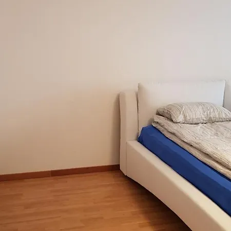 Homestay City Проживання в сім'ї *
