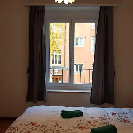 Ξενοδοχείο Homestay Zurich City